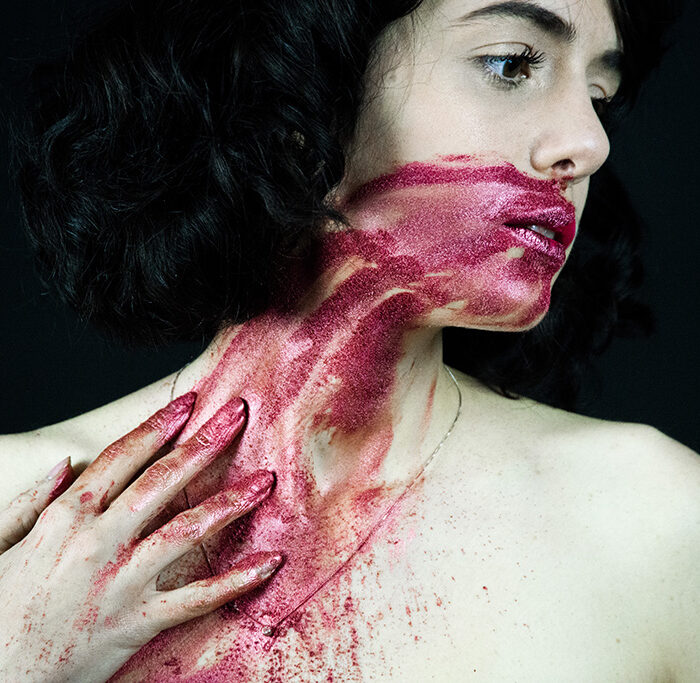 bodypainting red color photo by Jenny Liedholm