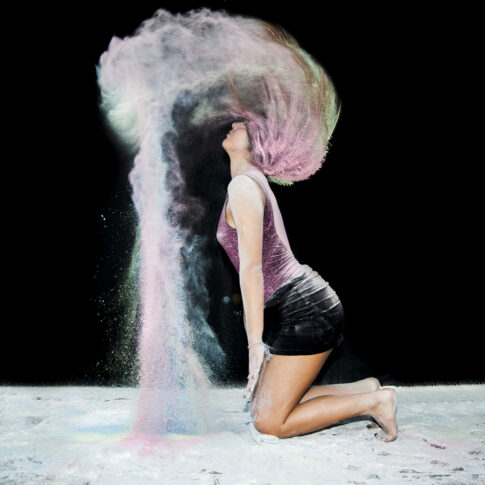 Stunning explosive effects with long hair model and holi colors by Jenny Liedholmicolors