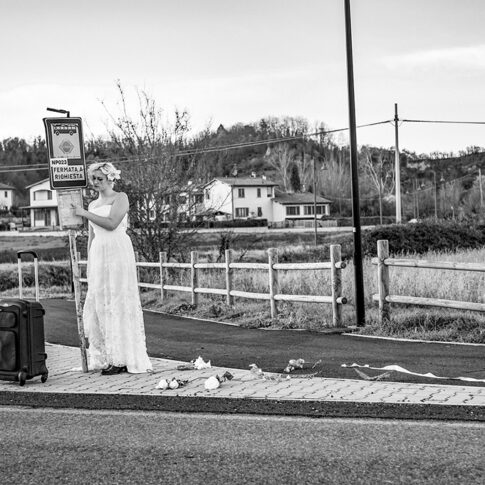 the angry bride at the busstation storytelling by Jenny Liedholm